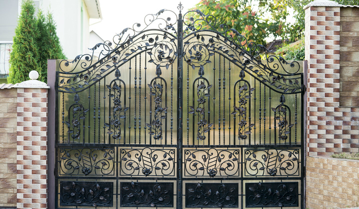 Top 5 Things to Consider When Planning a Custom Gate Design