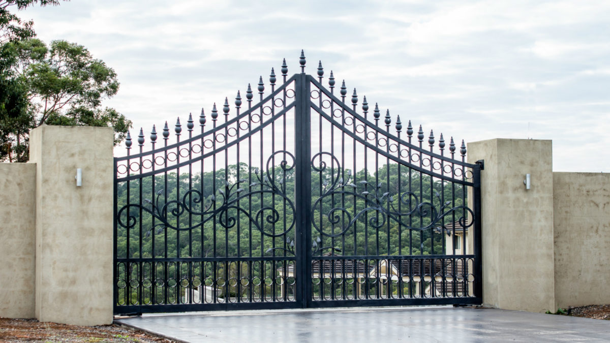Everything You Need to Know About Iron Gate Installation!